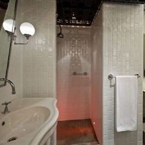 Istanbul Conti Hotel